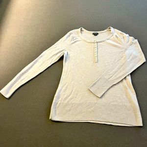 Eddie Bauer Tight Knit Longsleeve with Ribbed Detailing